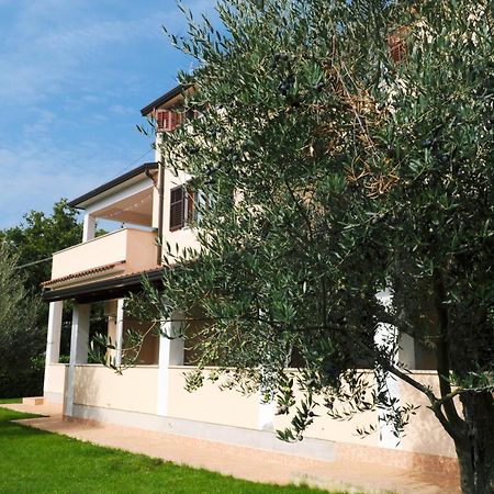 פורץ Apartments Filip & Tara מראה חיצוני תמונה