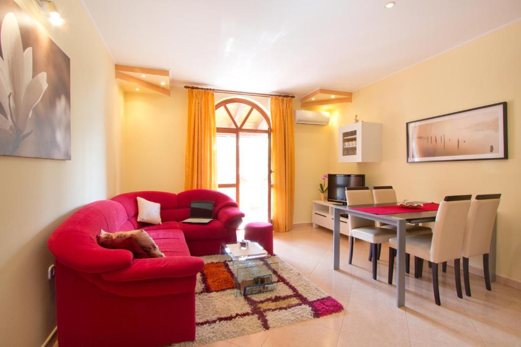 פורץ Apartments Filip & Tara חדר תמונה